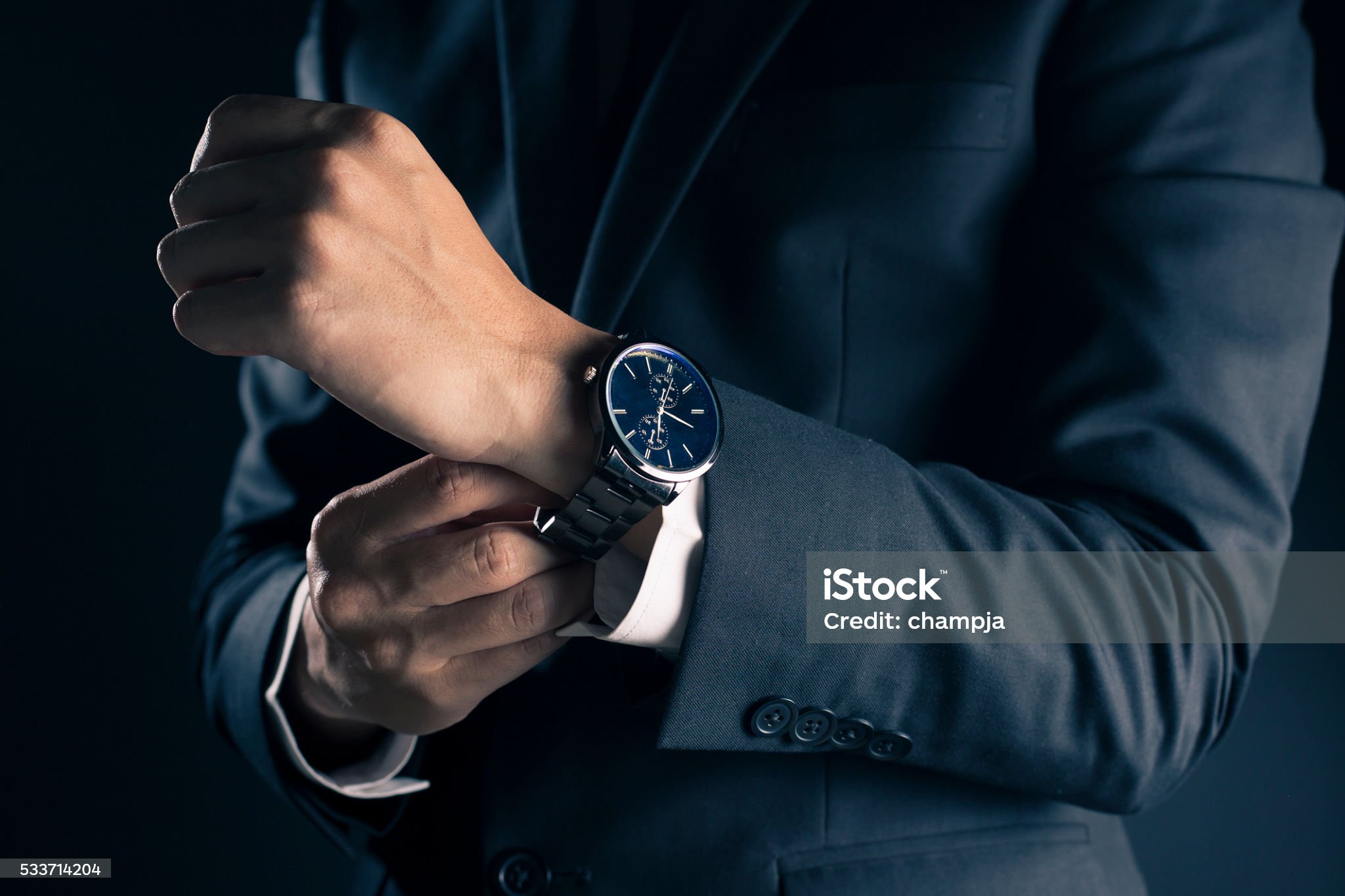Как правильно выбрать качественные часы?